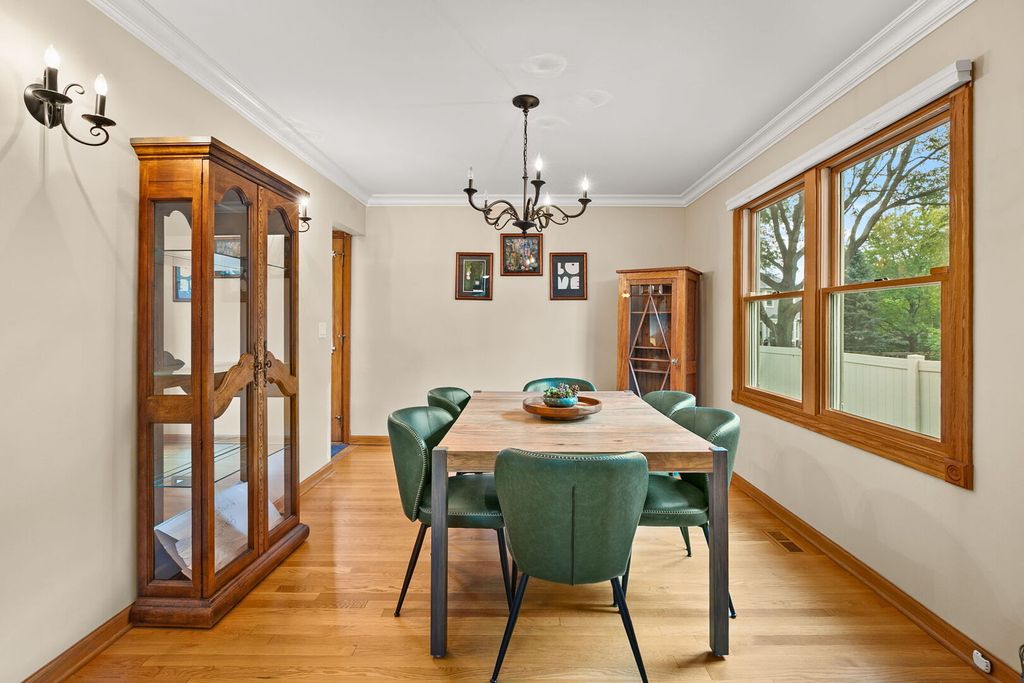 482 Franklin Lane, Elk Grove Village, IL 60007 — photo 5
