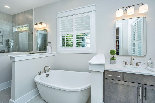 1087 Capersview Court, Awendaw, SC 29429