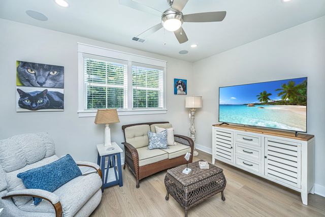 1087 Capersview Court, Awendaw, SC 29429