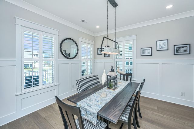 1087 Capersview Court, Awendaw, SC 29429