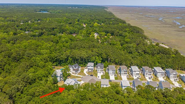 1087 Capersview Court, Awendaw, SC 29429