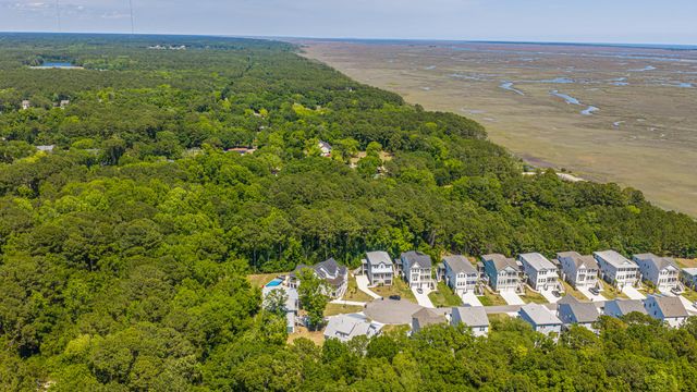 1087 Capersview Court, Awendaw, SC 29429