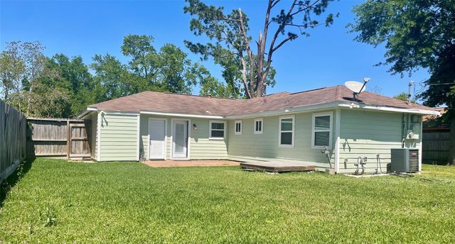 7953 Turquoise Lane, Houston, TX 77055