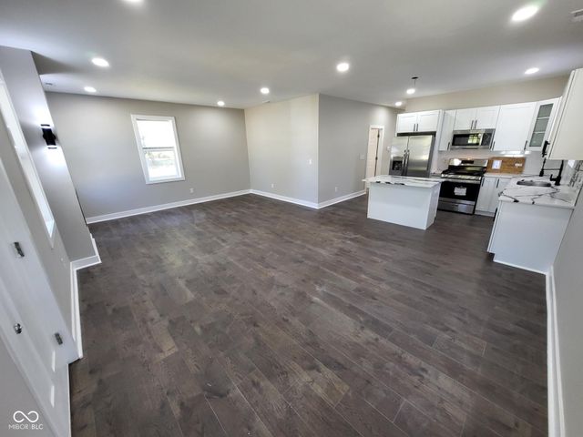 1433 W Pruitt Street, Indianapolis, IN 46208