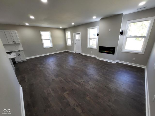 1433 W Pruitt Street, Indianapolis, IN 46208