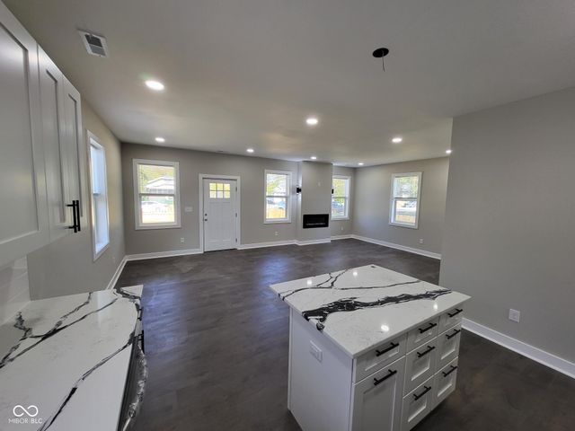 1433 W Pruitt Street, Indianapolis, IN 46208