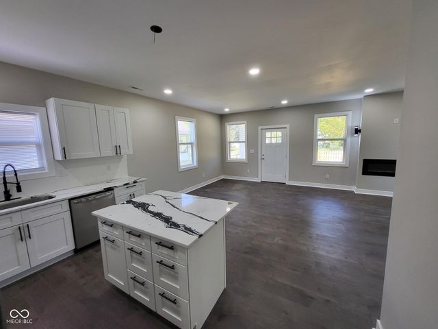 1433 W Pruitt Street, Indianapolis, IN 46208