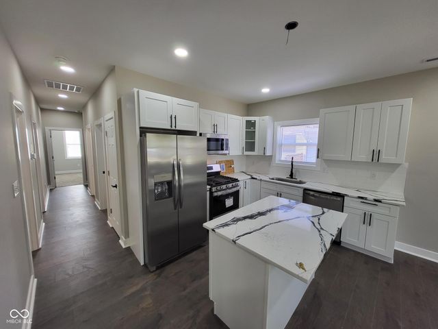 1433 W Pruitt Street, Indianapolis, IN 46208