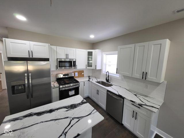 1433 W Pruitt Street, Indianapolis, IN 46208