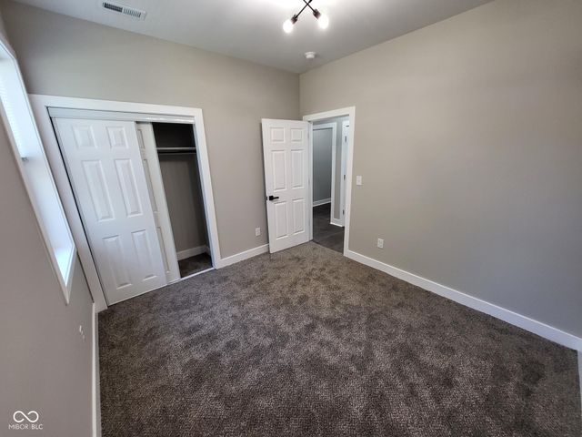 1433 W Pruitt Street, Indianapolis, IN 46208