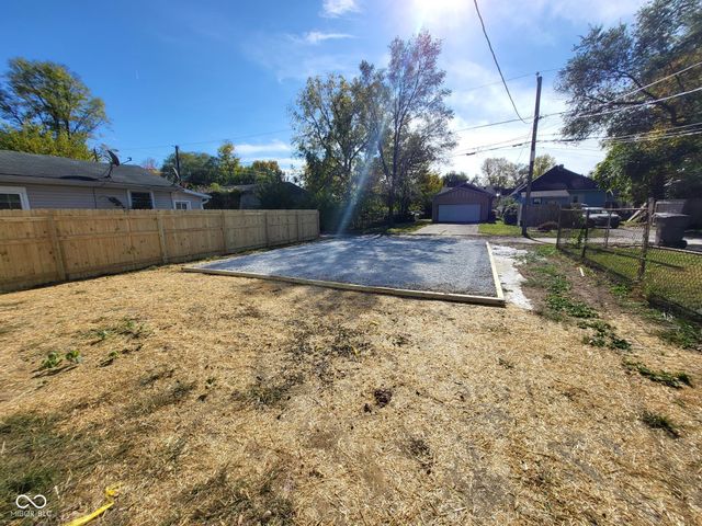 1433 W Pruitt Street, Indianapolis, IN 46208