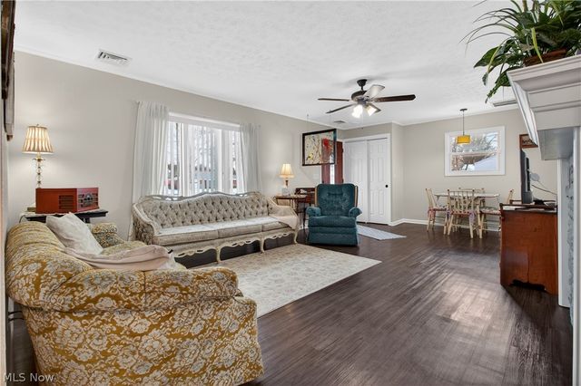 213 Montrose Way, Wellington, OH 44090