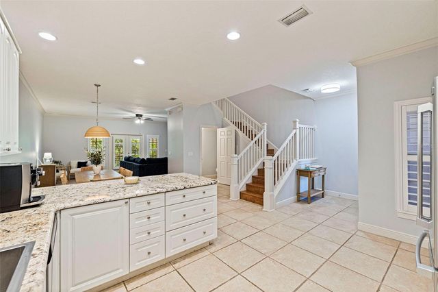 123 VALENCIA CIRCLE, St Petersburg, FL 33716