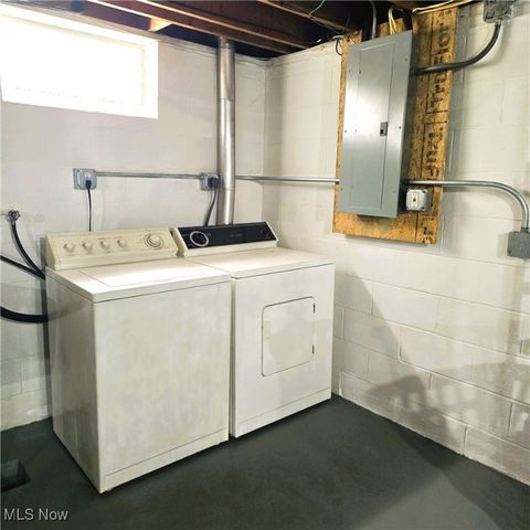 14621 Saint James Avenue, Cleveland, OH 44135