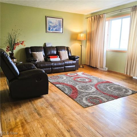 14621 Saint James Avenue, Cleveland, OH 44135