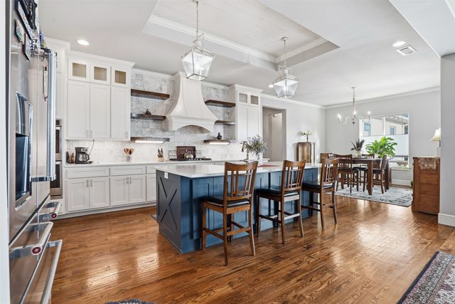 209 Catbird Trail, Aledo, TX 76008