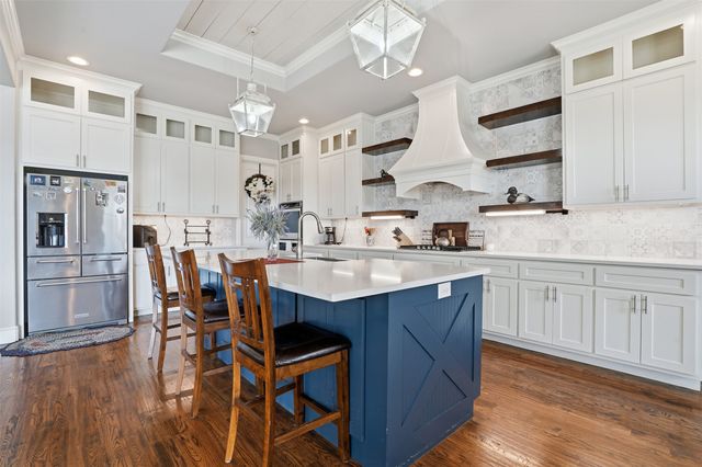 209 Catbird Trail, Aledo, TX 76008