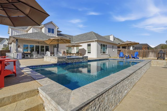 209 Catbird Trail, Aledo, TX 76008