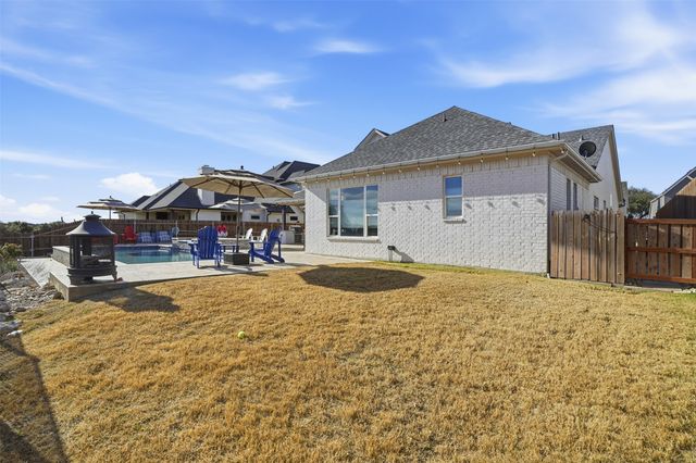 209 Catbird Trail, Aledo, TX 76008