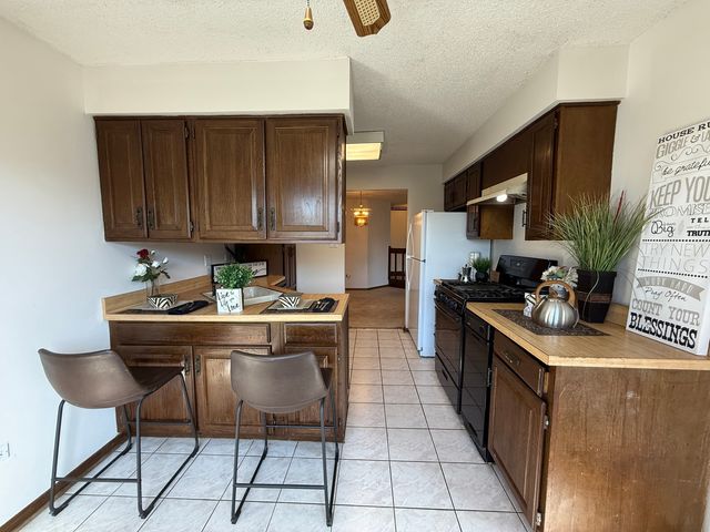 15726 Orlan Brook Drive 195, Orland Park, IL 60462