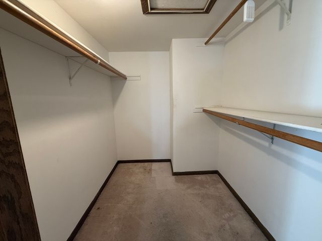 15726 Orlan Brook Drive 195, Orland Park, IL 60462