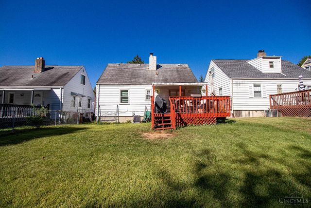 6110 Graceland Avenue, Golf Manor, OH 45237