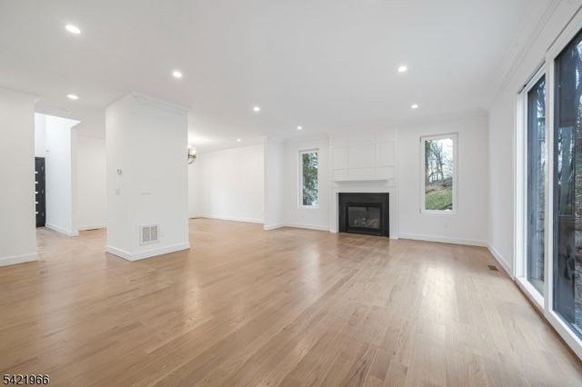 85 Pine Brook Rd, Montville Twp., NJ 07082