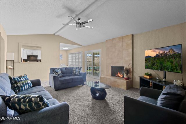 6413 PINO REAL Drive, El Paso, TX 79912