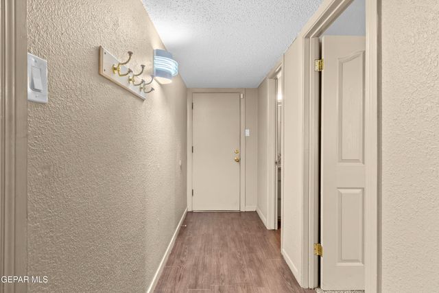 6413 PINO REAL Drive, El Paso, TX 79912