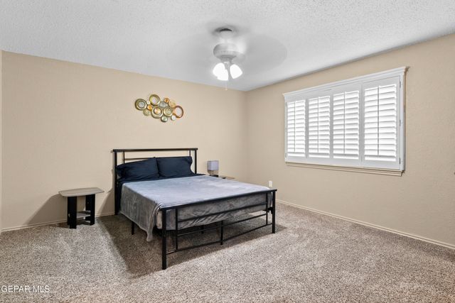 6413 PINO REAL Drive, El Paso, TX 79912