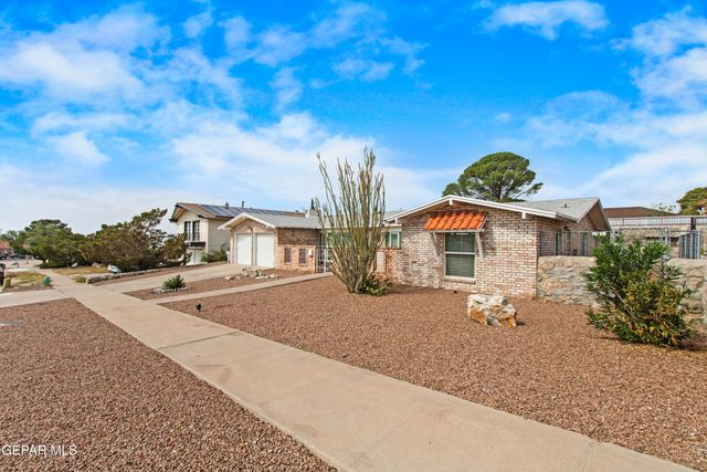 6413 PINO REAL Drive, El Paso, TX 79912