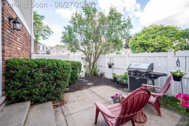 42174 Roscommon Street, Northville, MI 48167