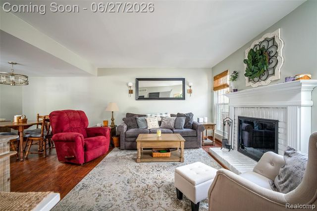 42174 Roscommon Street, Northville, MI 48167