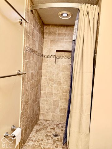 633 Pioneer Drive, Indianapolis, IN 46217