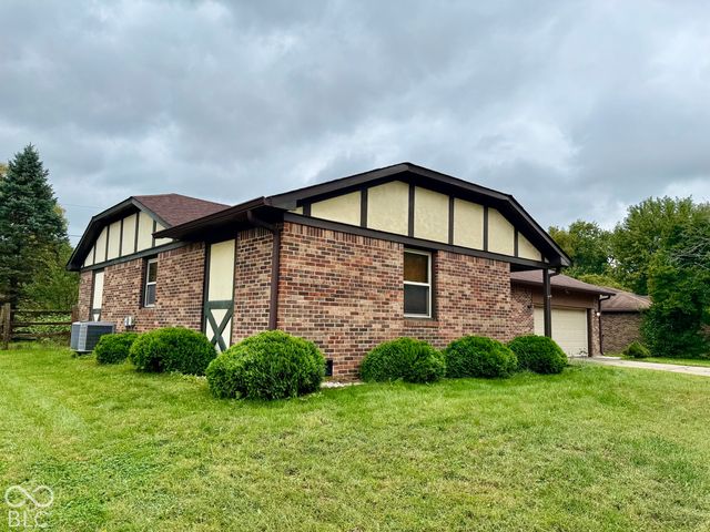 633 Pioneer Drive, Indianapolis, IN 46217