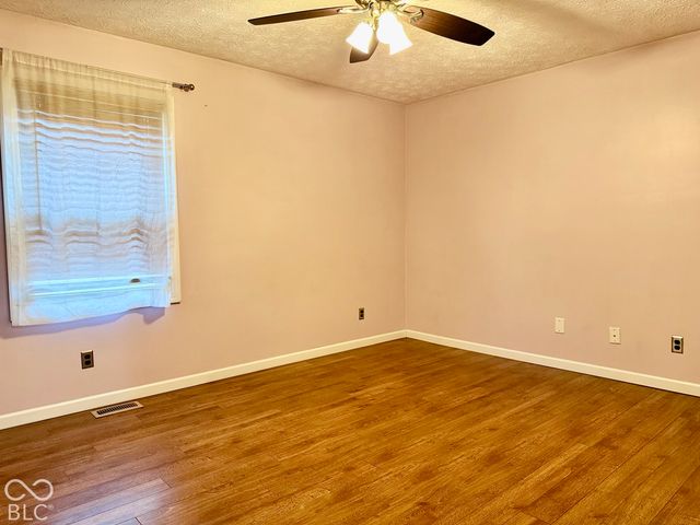 633 Pioneer Drive, Indianapolis, IN 46217