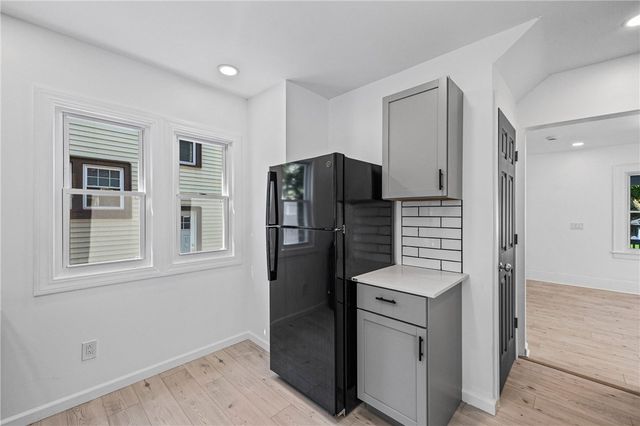 20 Kron Street, Rochester, NY 14619