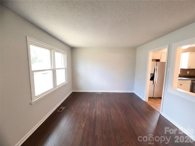 120 Sunset Lane, Bessemer City, NC 28016