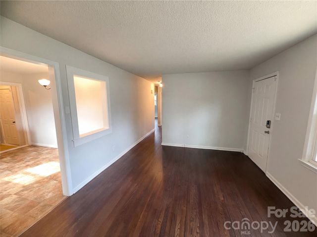 120 Sunset Lane, Bessemer City, NC 28016