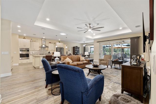 8386 SW 90TH COURT, Ocala, FL 34481