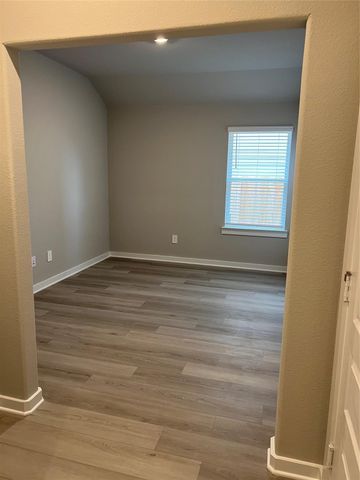 14330 Azalea Tree Dr, Houston, TX 77354