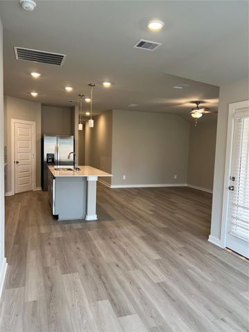 14330 Azalea Tree Dr, Houston, TX 77354