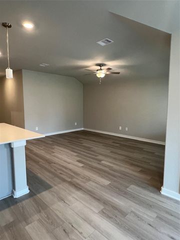 14330 Azalea Tree Dr, Houston, TX 77354