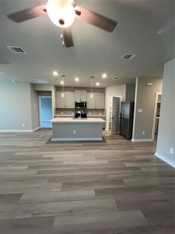 14330 Azalea Tree Dr, Houston, TX 77354