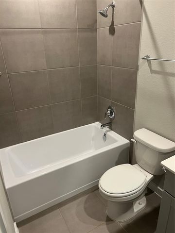 14330 Azalea Tree Dr, Houston, TX 77354