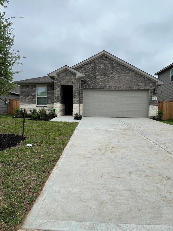 14330 Azalea Tree Dr, Houston, TX 77354
