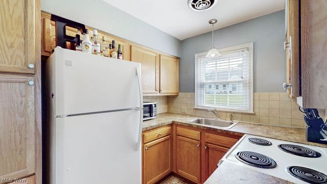 2548 23rd Street, Cuyahoga Falls, OH 44223