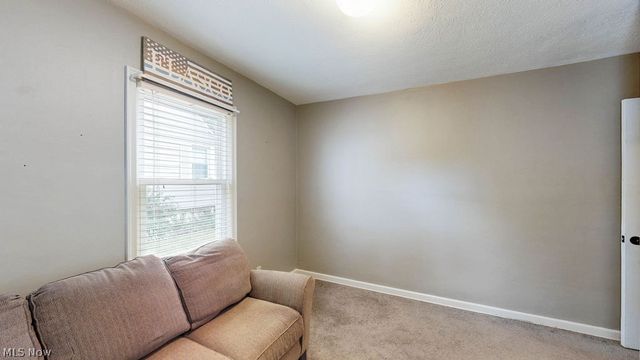 2548 23rd Street, Cuyahoga Falls, OH 44223