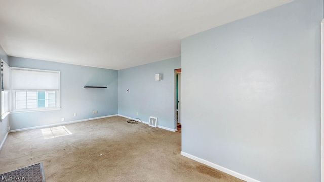 2548 23rd Street, Cuyahoga Falls, OH 44223