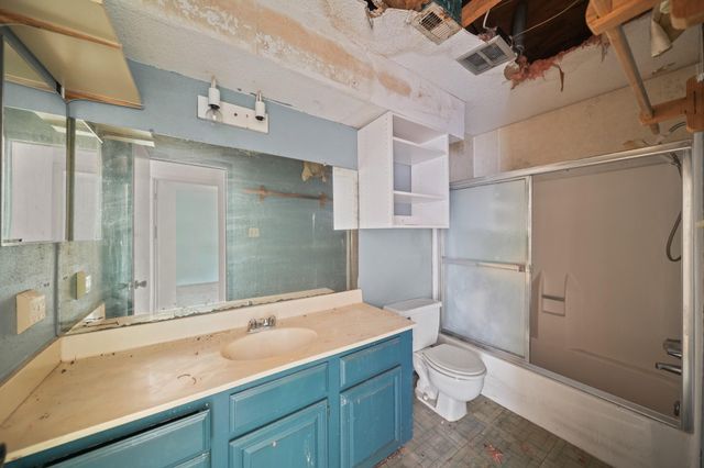 12807 Grand Cross Lane, Houston, TX 77072
